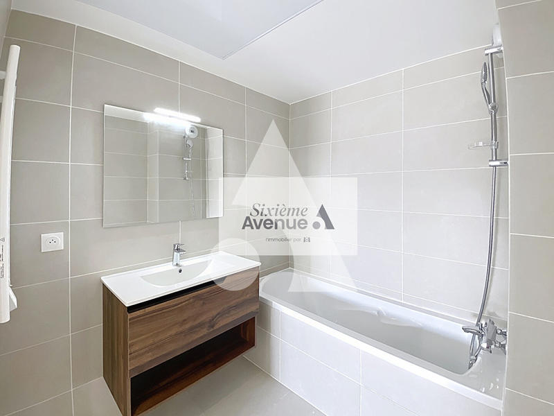 Appartement - 49 m² - 2 pièces