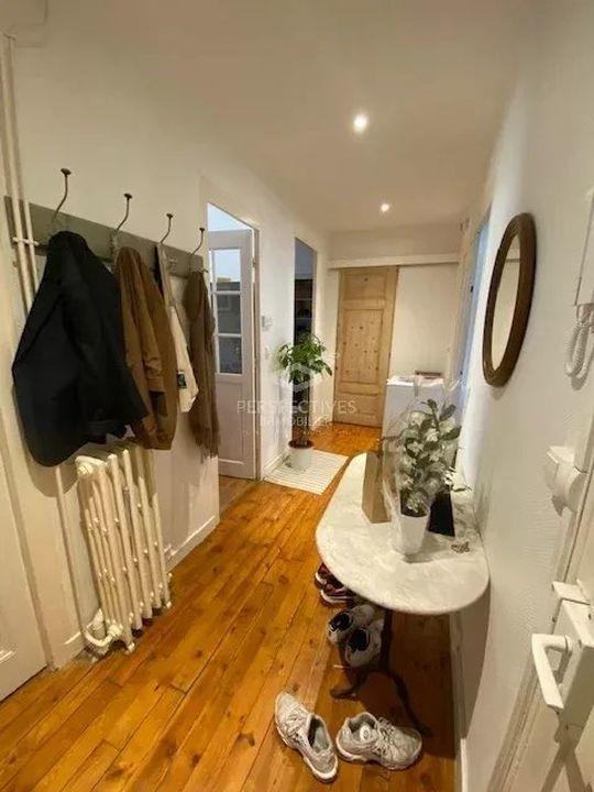 Appartement - 94 m² - 4 pièces