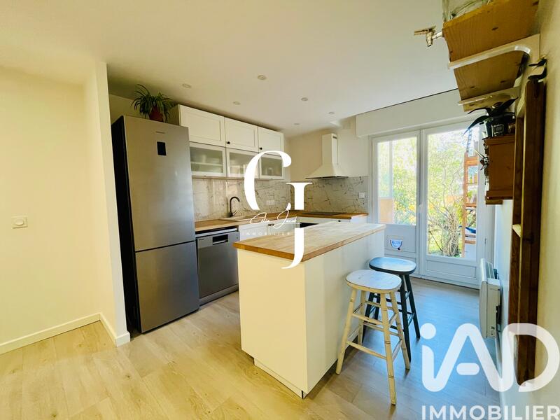 Appartement - 86 m² - 4 pièces