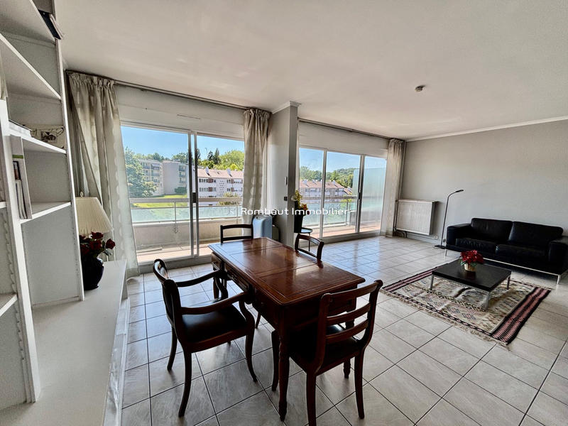 Appartement - 103 m² - 5 pièces