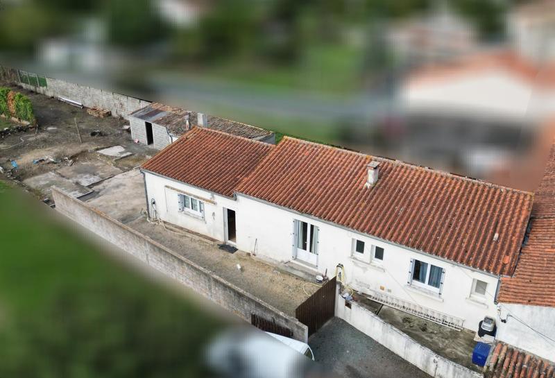 Maison - 98 m² - 5 pièces