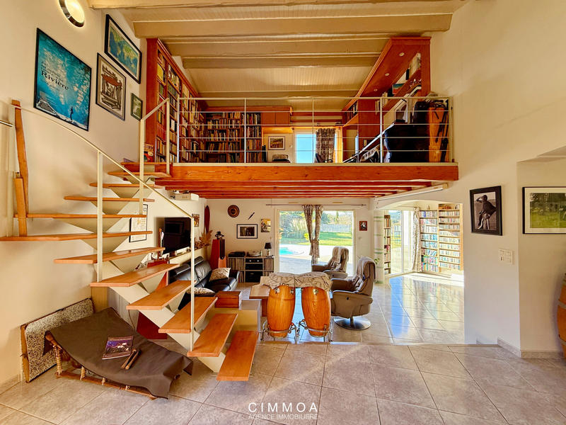 Maison - 160 m² - 5 pièces