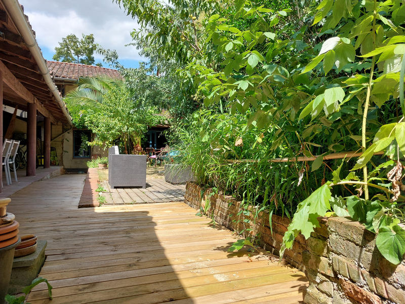 Maison - 200 m² - 7 pièces