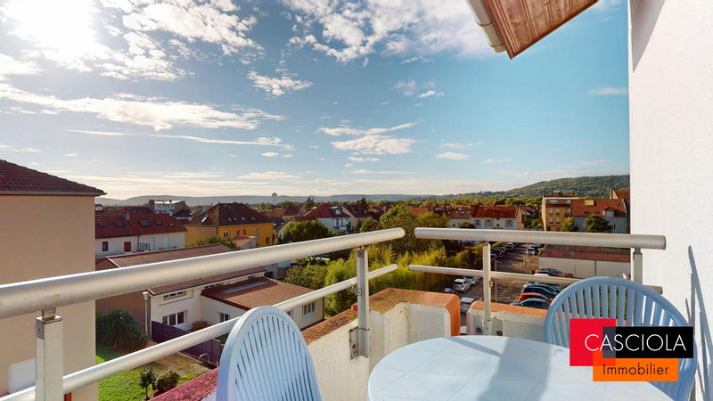 Appartement - 84 m² - 4 pièces