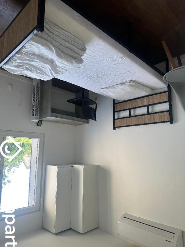 Chambre - 9 m² - 1 pièce