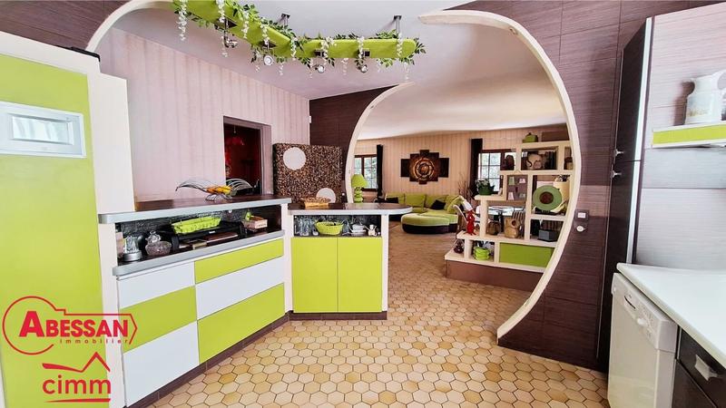 Maison - 145 m² - 7 pièces