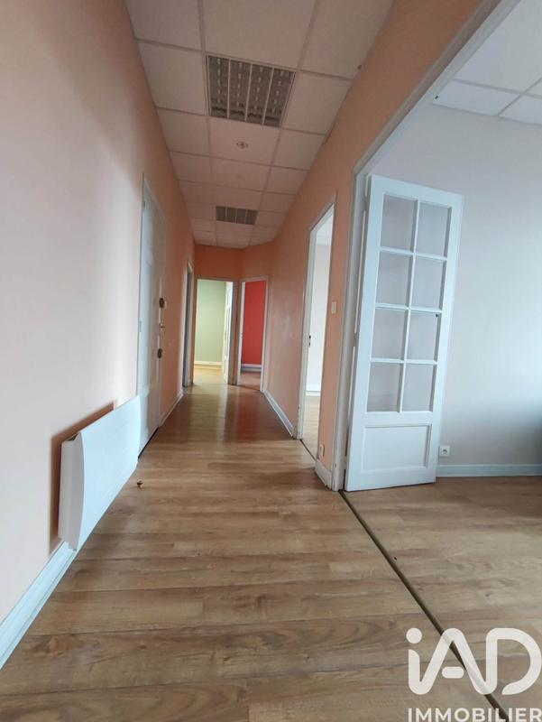 Appartement - 80 m² - 5 pièces