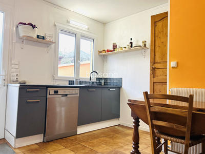 Maison - 66 m² - 5 pièces