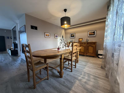 Maison - 144 m² - 5 pièces