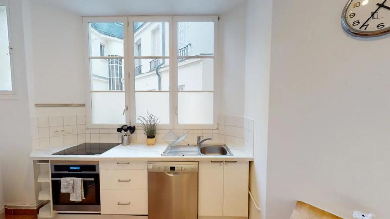 Chambre - 23 m² - 6 pièces