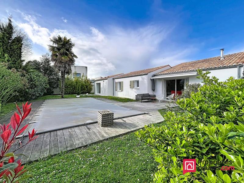 Maison - 140 m² - 5 pièces