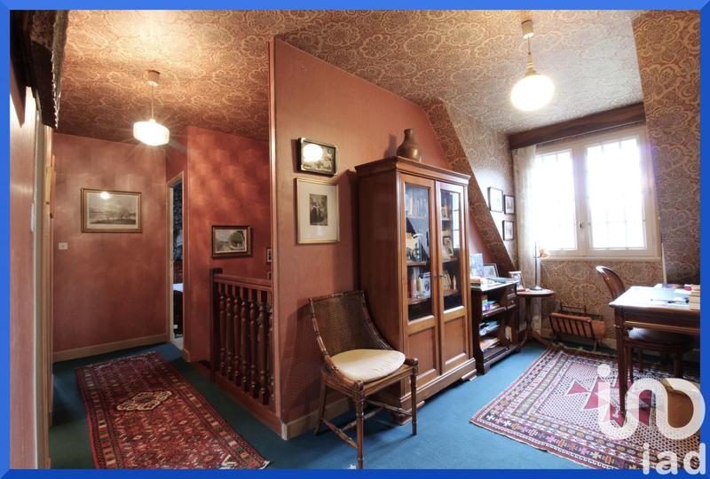 Maison - 177 m² - 7 pièces