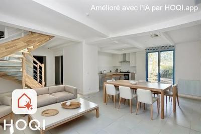 Maison - 91 m² - 5 pièces