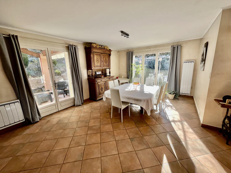 Villa - 172 m² - 5 pièces