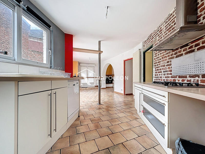 Maison - 177 m² - 6 pièces