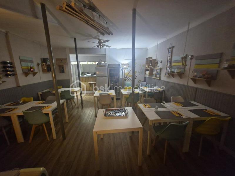 Immeuble - 196 m² - 5 pièces