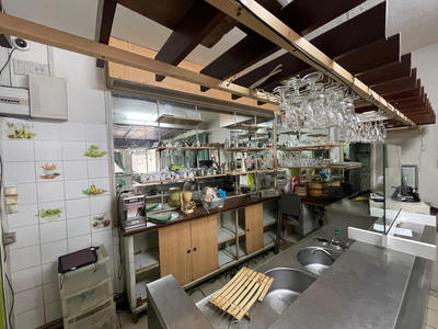 Local commercial - 58 m²