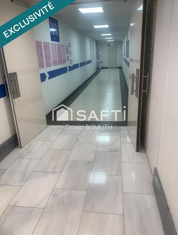 Local commercial - 76 m² - 1 pièce