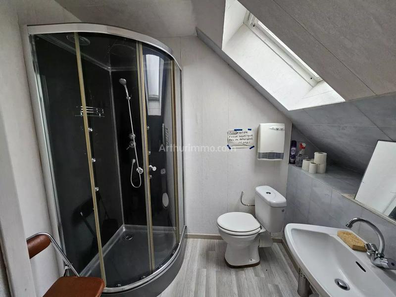 Maison - 204 m² - 8 pièces