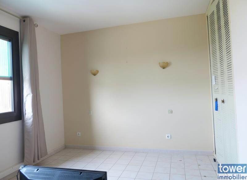 Maison - 113 m² - 8 pièces