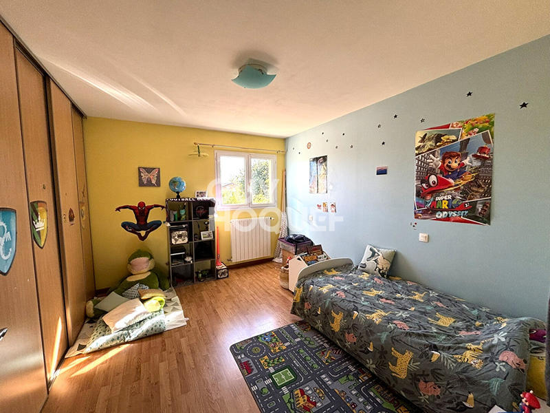 Maison - 192 m² - 7 pièces