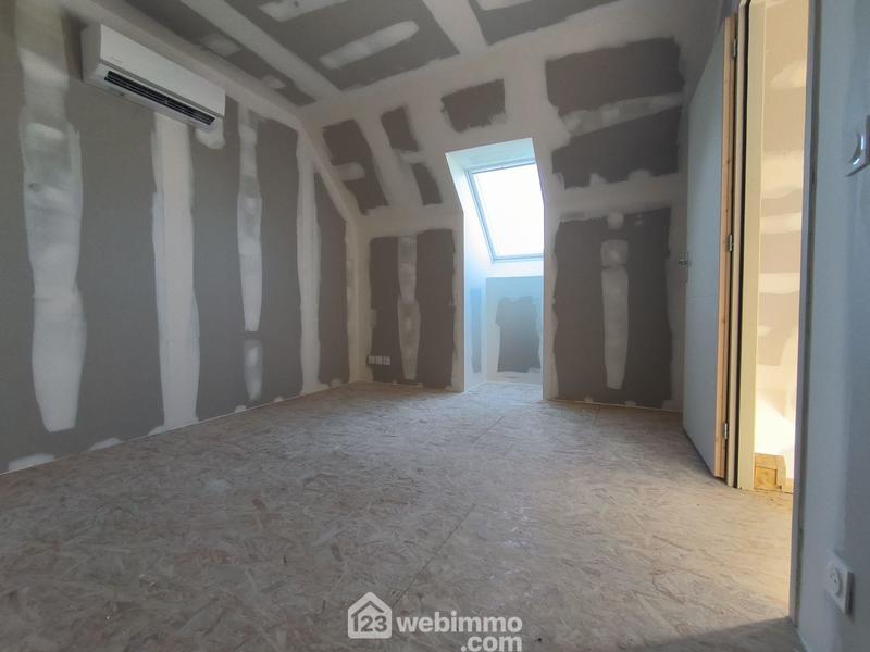 Maison - 90 m² - 4 pièces