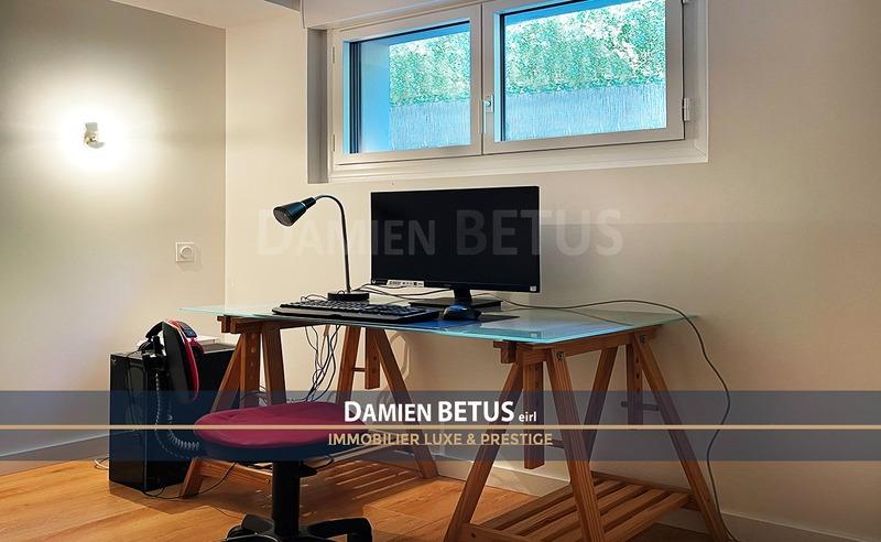 Maison - 192 m² - 7 pièces