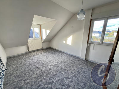 Maison traditionnelle - 133 m² - 5 pièces