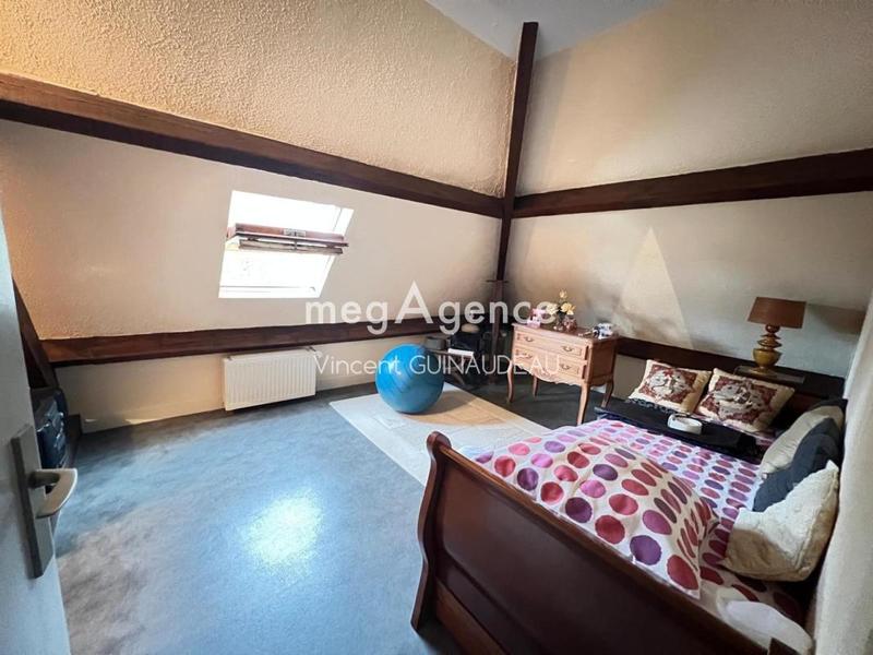 Maison - 136 m² - 7 pièces