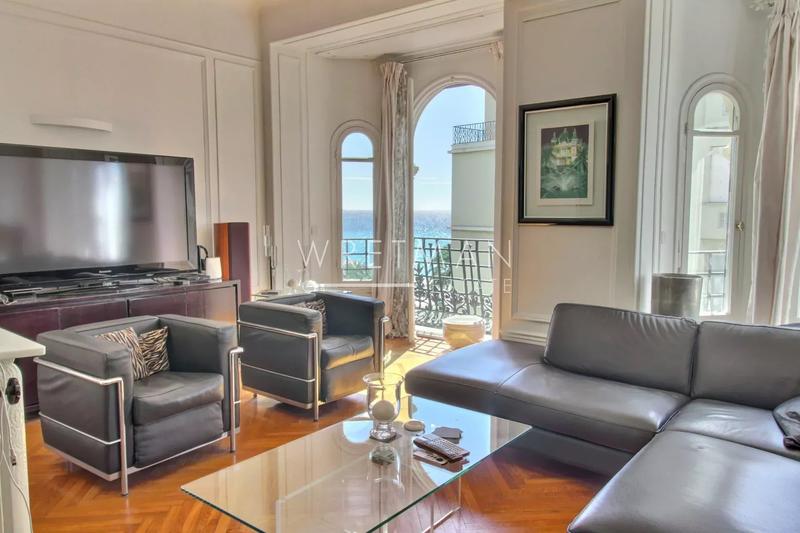 Appartement - 115 m² - 5 pièces