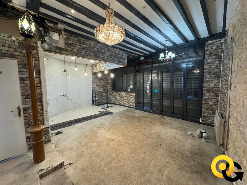 Local commercial - 90 m²