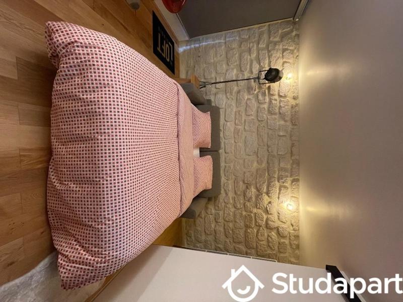 Chambre - 16 m² - 1 pièce