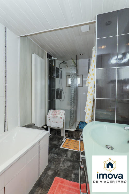 Viager - Maison - 140 m² - 5 pièces