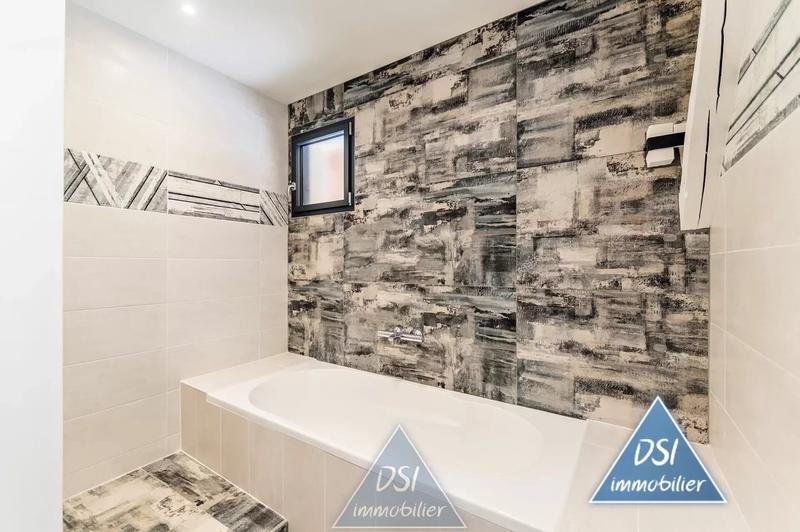 Maison - 123 m² - 4 pièces