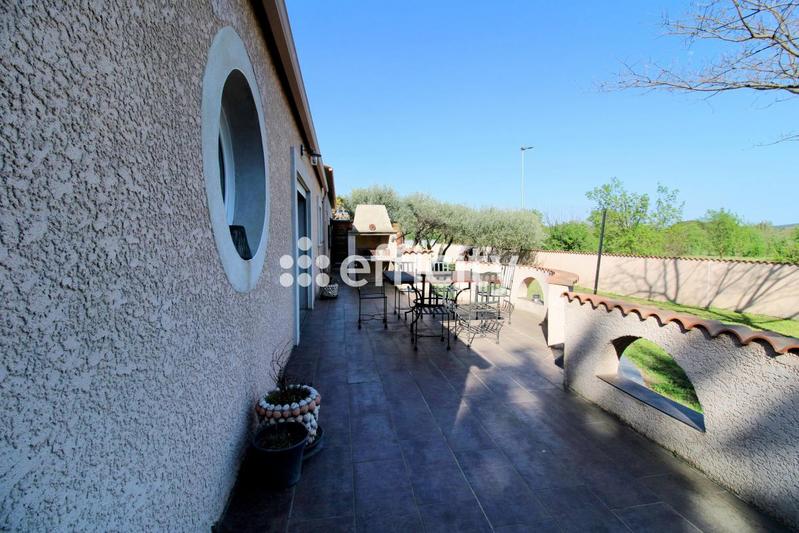 Maison - 150 m² - 4 pièces