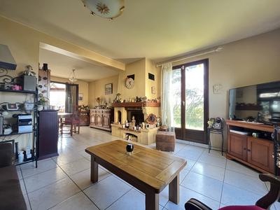 Maison - 123 m² - 5 pièces