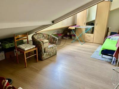 Maison - 148 m² - 8 pièces