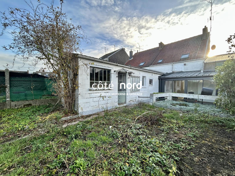 Maison - 100 m² - 5 pièces