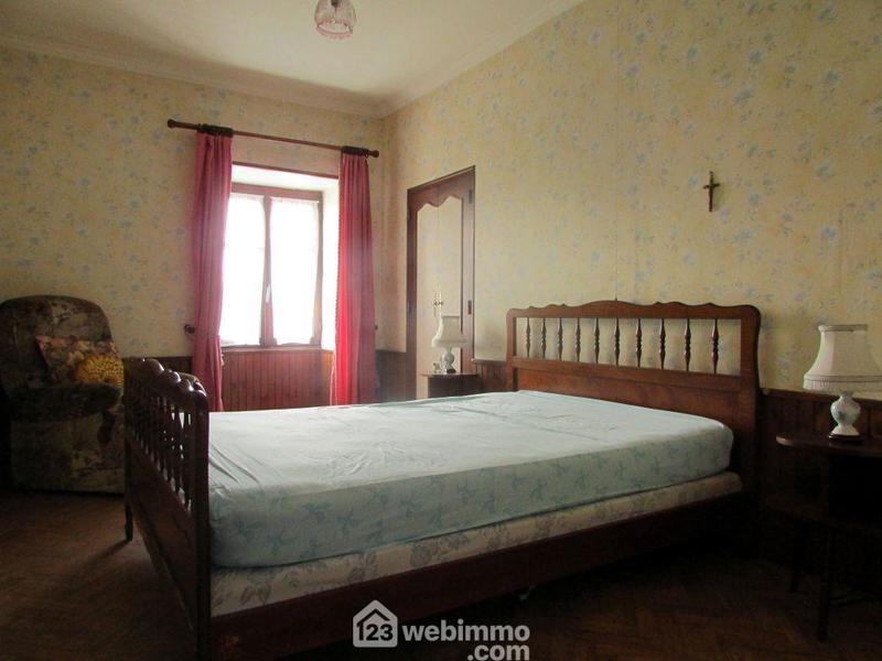 Maison - 160 m² - 6 pièces