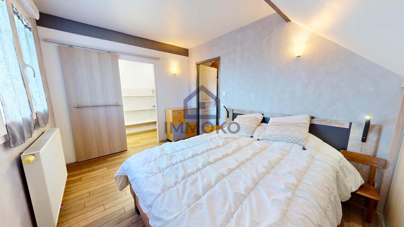 Maison - 150 m² - 7 pièces