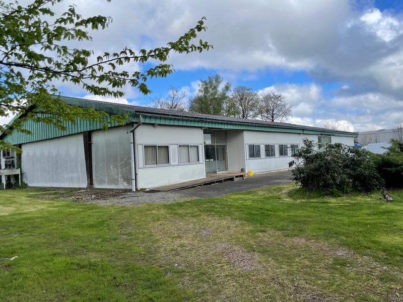 Local commercial - 700 m²