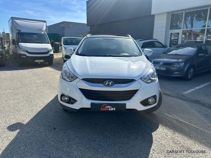 Hyundai ix35 1.7 Crdi 115cv Premium Pack / Cuir Gps Toit Ouvrant Camera /Sieges Chauffants Av et Ar Attelage