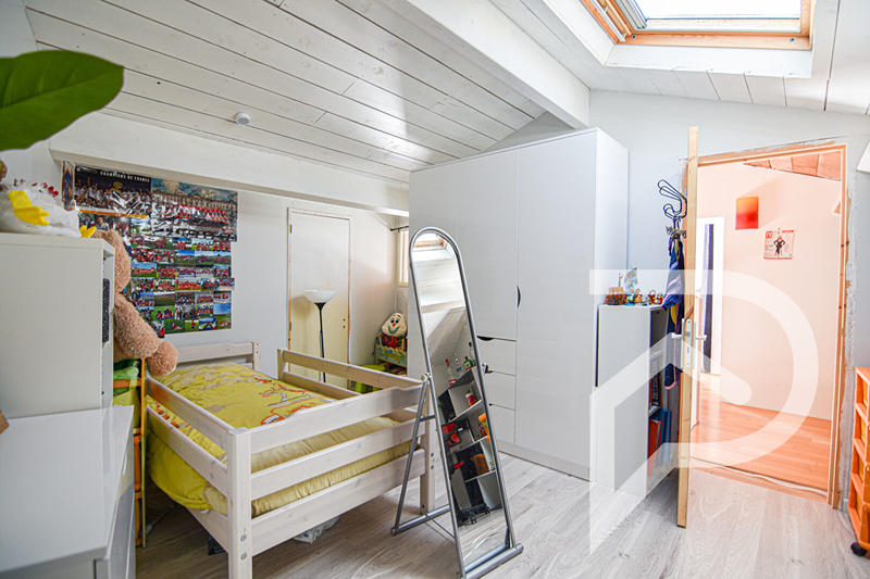 Maison - 197 m² - 6 pièces