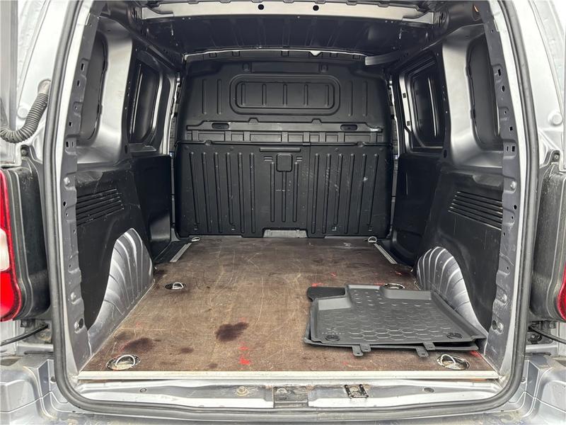 Peugeot Partner III Fourgon Standard 1000 Kg Bluehdi 130 s&amp;S Eat8 Asphalt