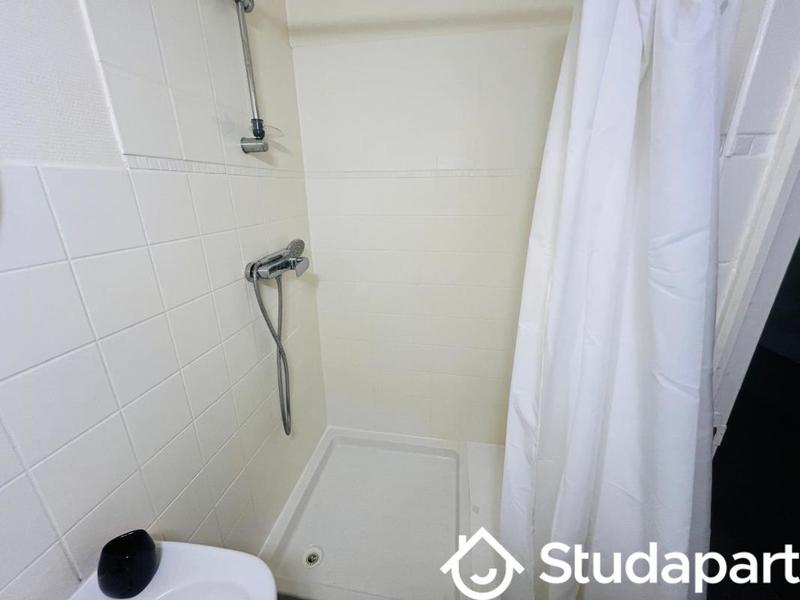 Chambre - 20 m² - 1 pièce