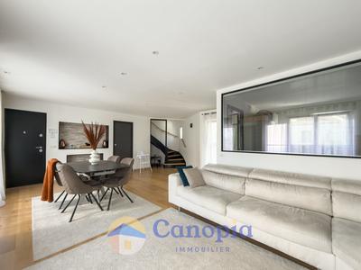 Duplex - 92 m² - 4 pièces