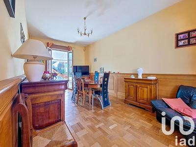 Maison - 206 m² - 8 pièces