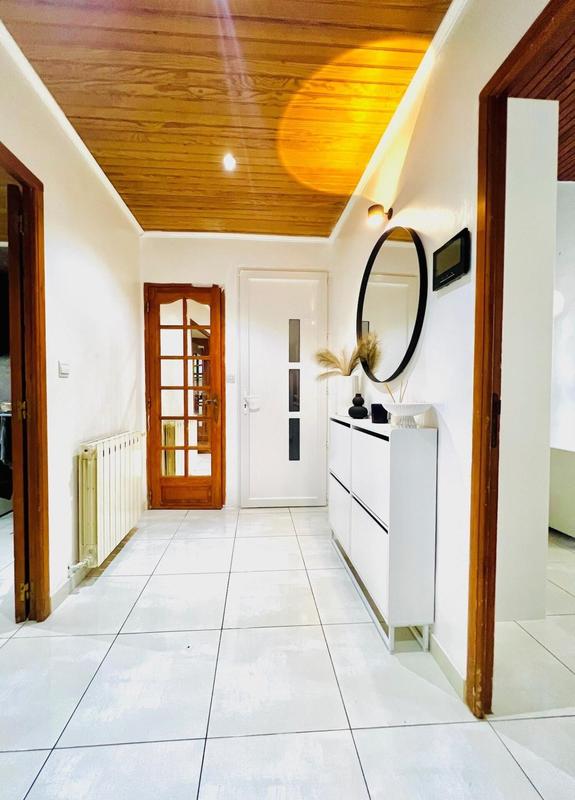 Appartement - 102 m² - 3 pièces