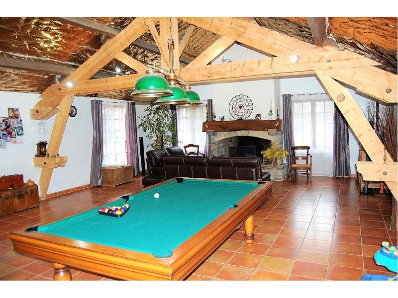 Mas - 315 m² - 12 pièces