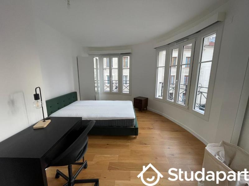 Chambre - 13 m² - 1 pièce